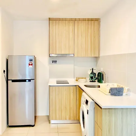 Georgetown Tropicana 218 Apartment Luaran gambar